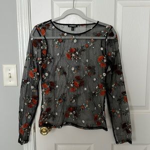 Express embroidered mesh shirt 🌹